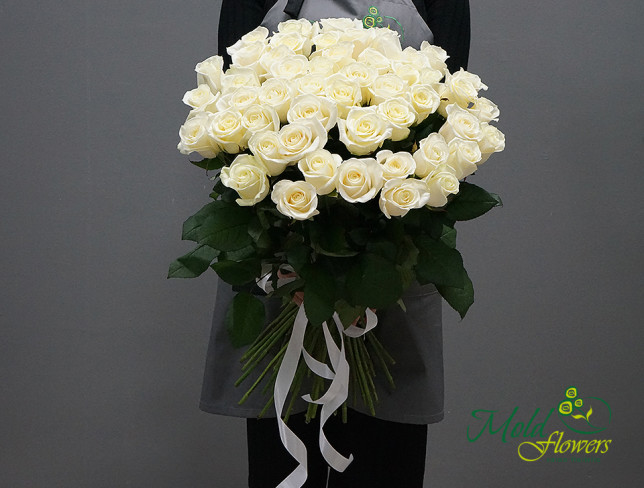 Роза белая голландская 60-70 см Фото